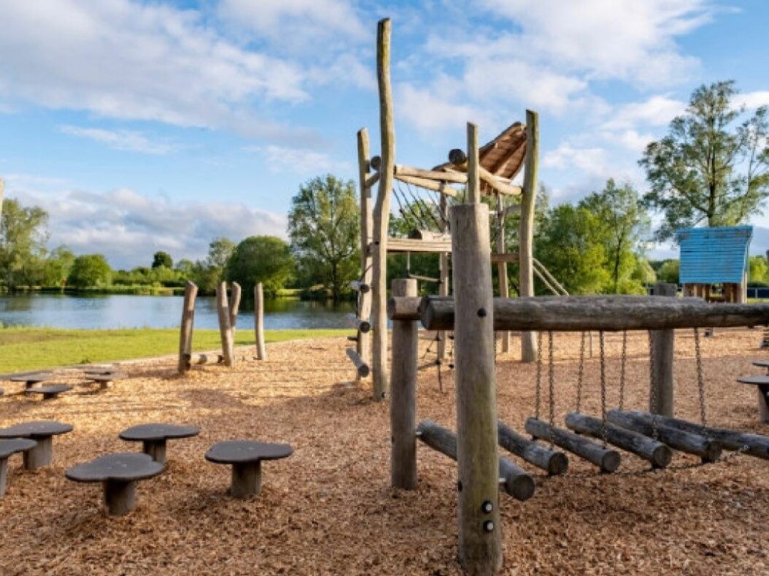 Hoburne Cotswolds - Holiday Accommodation 21189