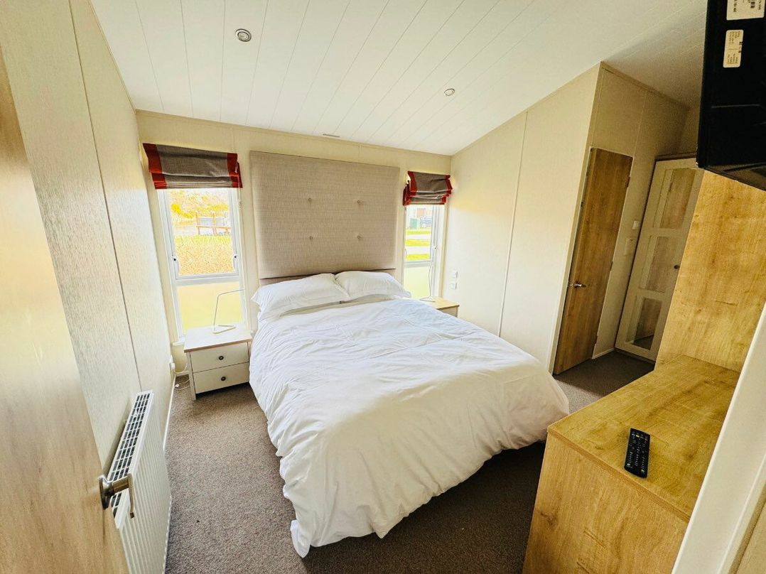 Hafan y Mor Haven - Holiday Accommodation 21215