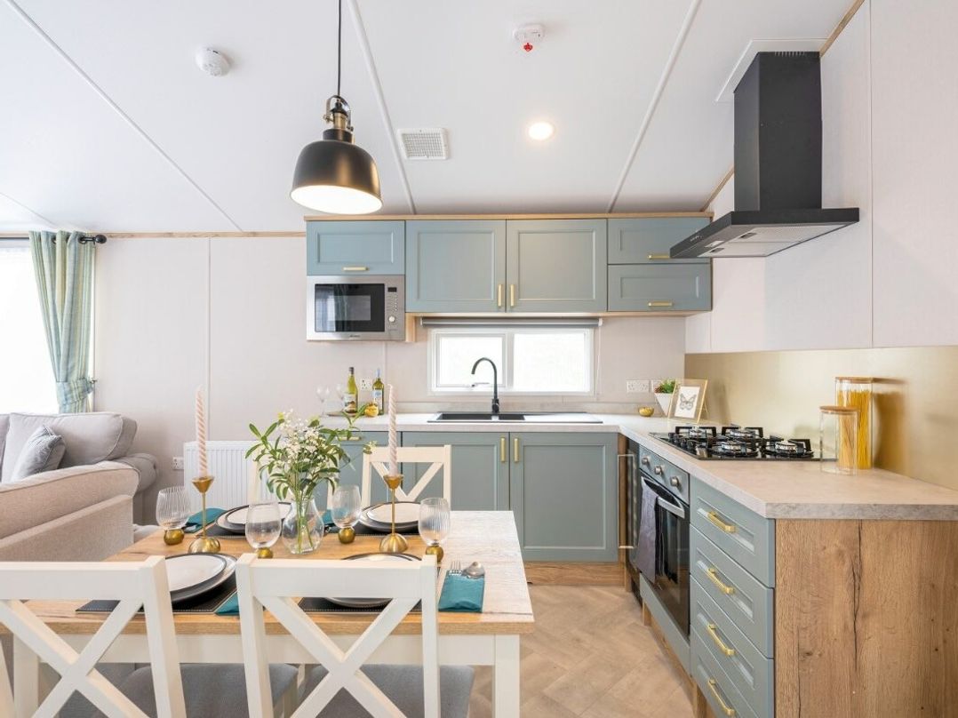 Lyons Robin Hood - Holiday Accommodation 21224