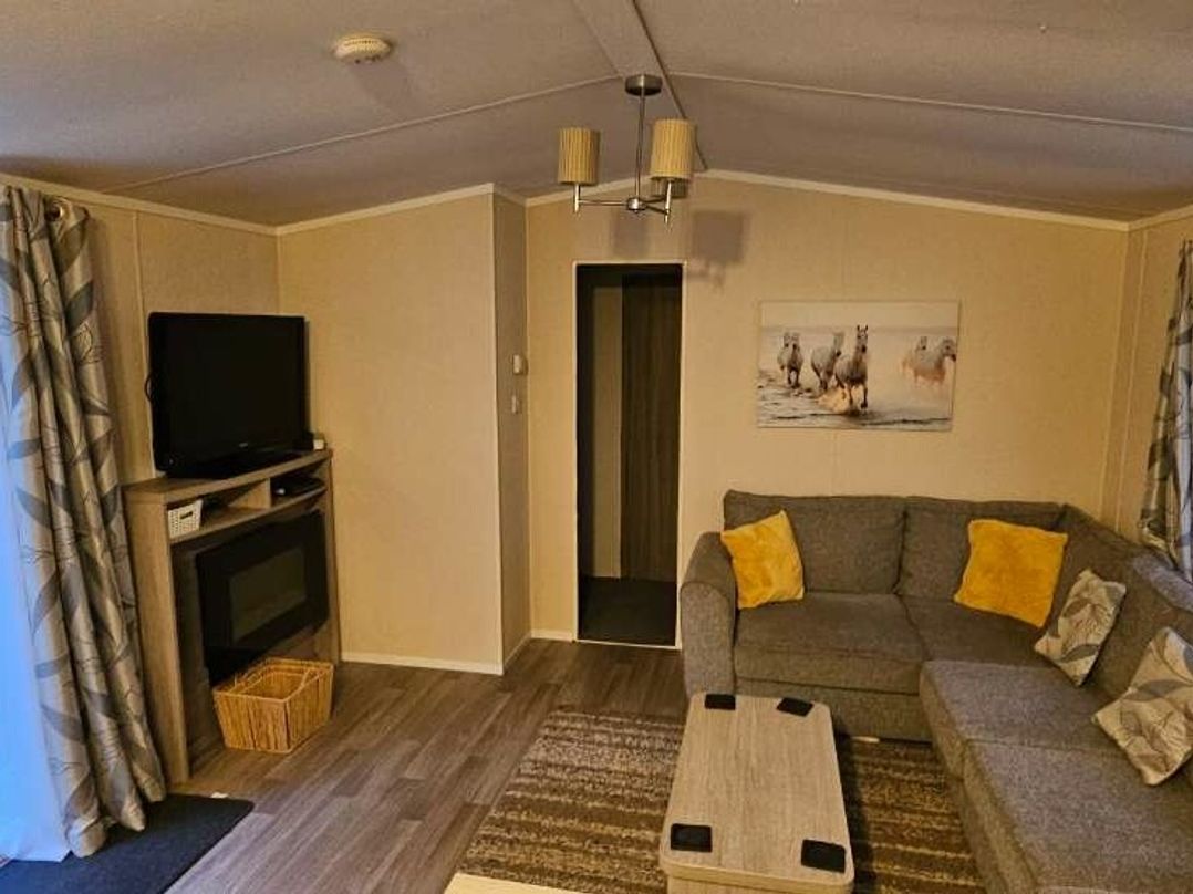 Oakdene Forest Park - Holiday Accommodation 21227