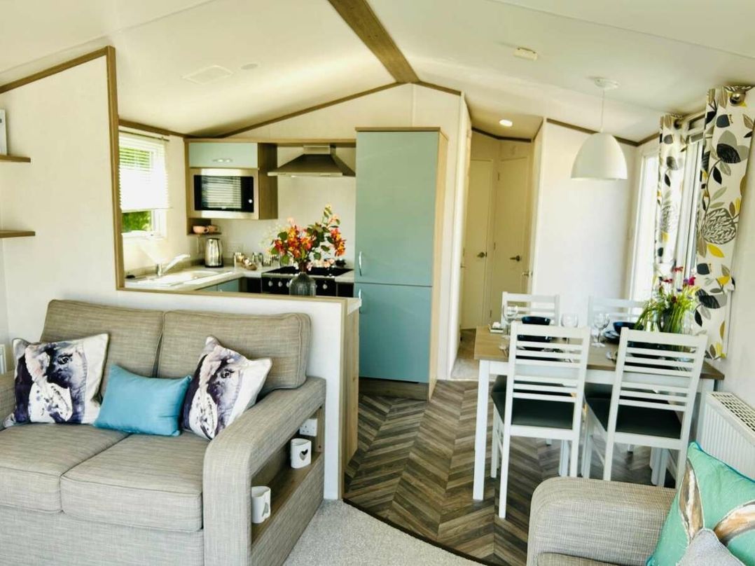 Waterside, Paignton - Holiday Accommodation 21236