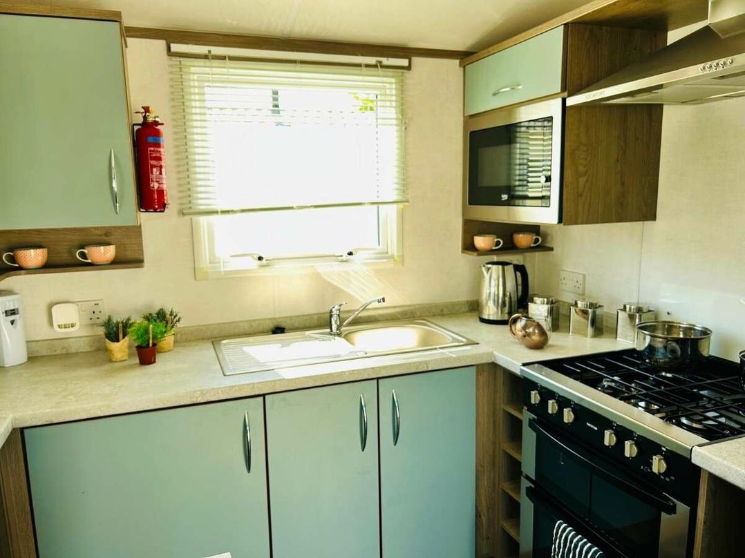 Waterside, Paignton - Holiday Accommodation 21236