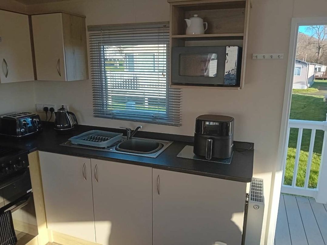 Pendine Sands - Holiday Accommodation 21251