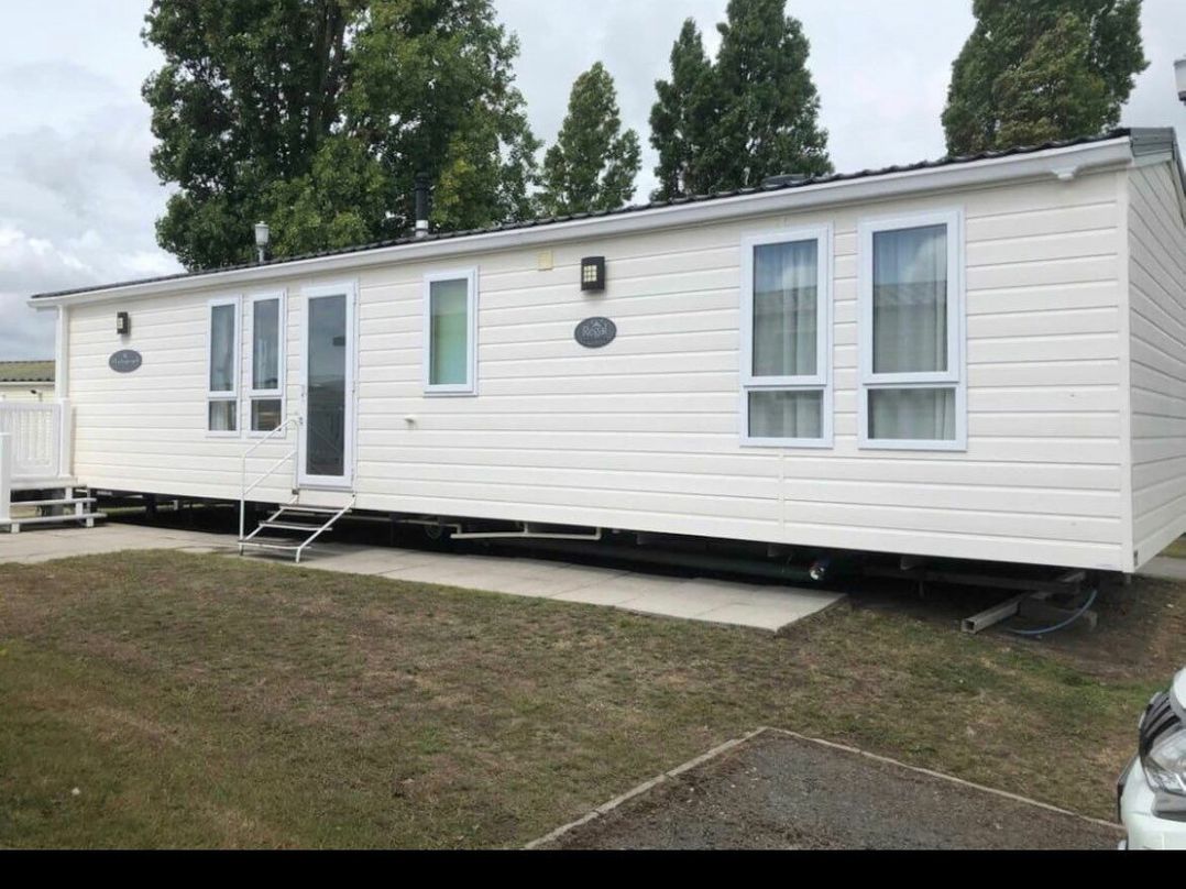 Rockley Park - Holiday Accommodation 21290