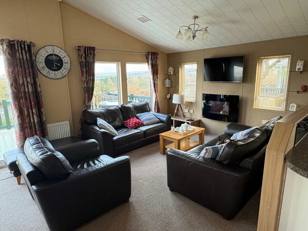 White Acres Holiday Park - Holiday Accommodation 21305