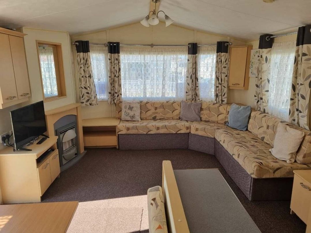 Golden Palm Resort - Holiday Accommodation 21321