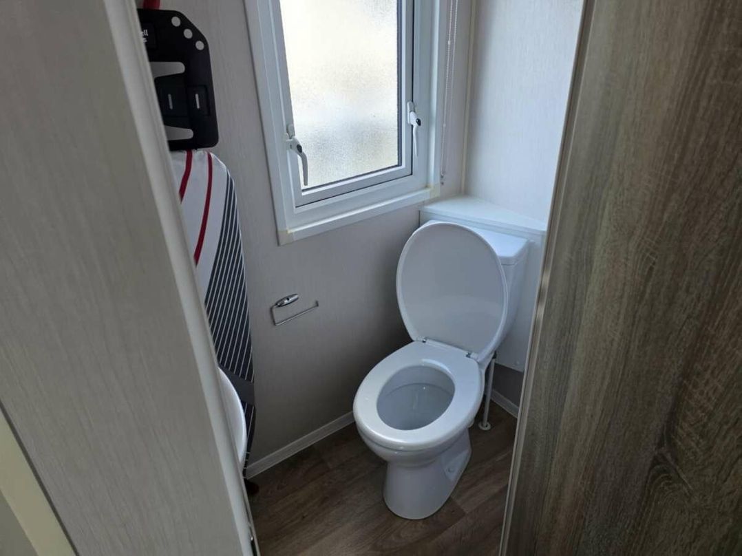 Golden Palm Resort - Holiday Accommodation 21322