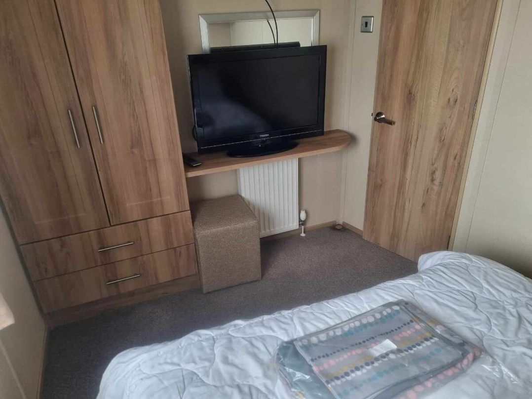 Golden Palm Resort - Holiday Accommodation 21326