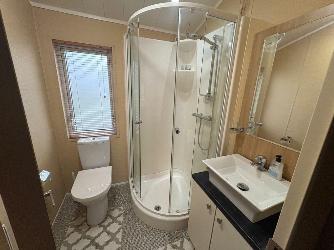 White Acres Holiday Park - Holiday Accommodation 21330