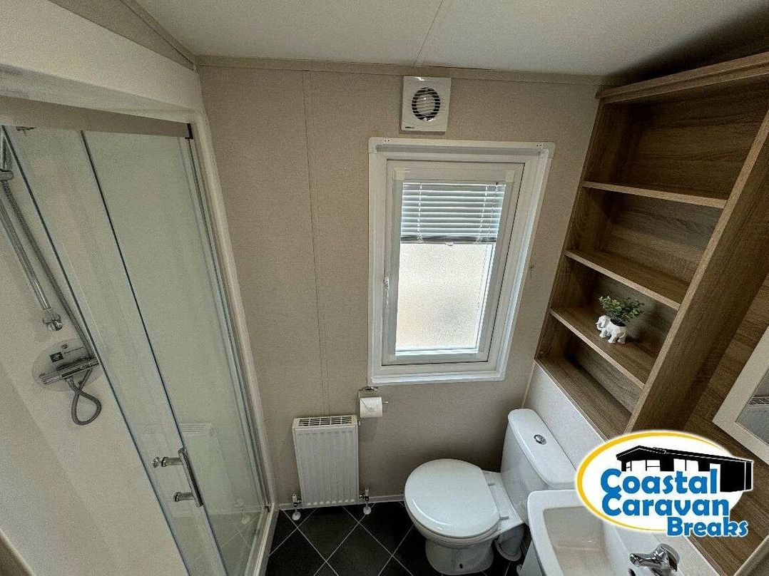 Golden Palm Resort - Holiday Accommodation 21336