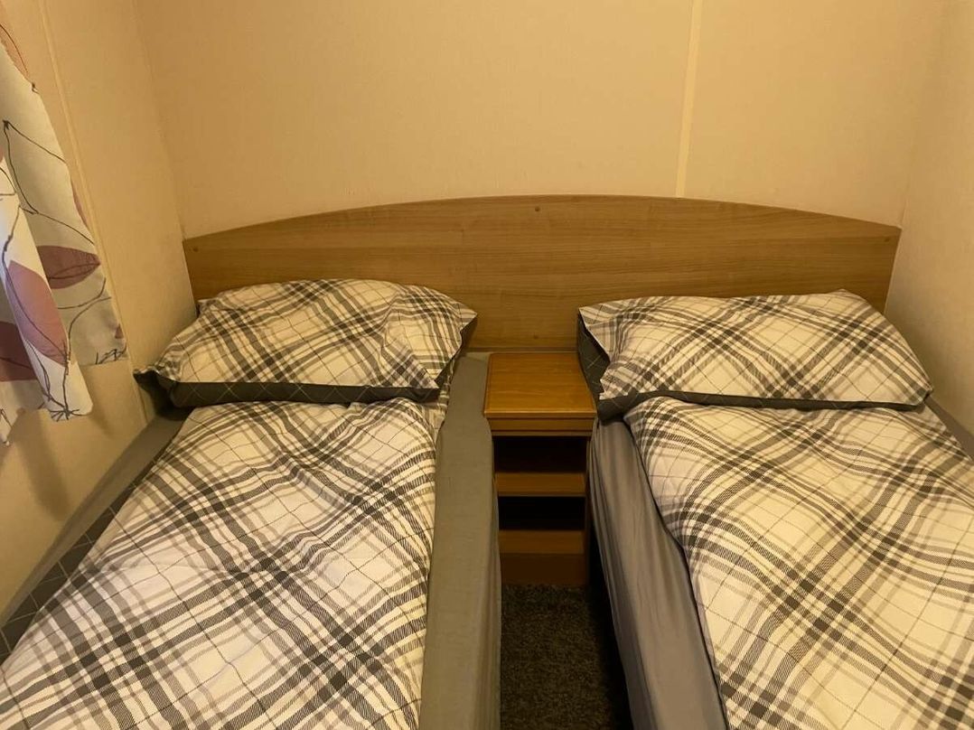 Rockley Park - Holiday Accommodation 21352