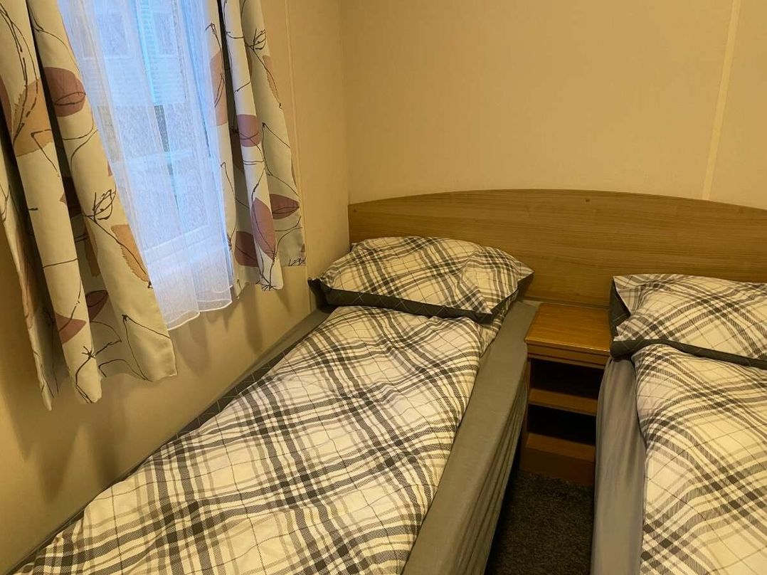 Rockley Park - Holiday Accommodation 21352