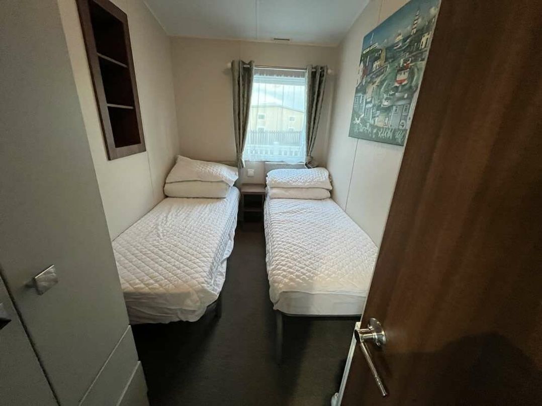 Rockley Park - Holiday Accommodation 21353