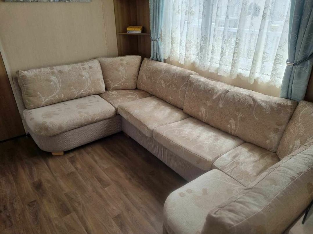 Golden Palm Resort - Holiday Accommodation 21354