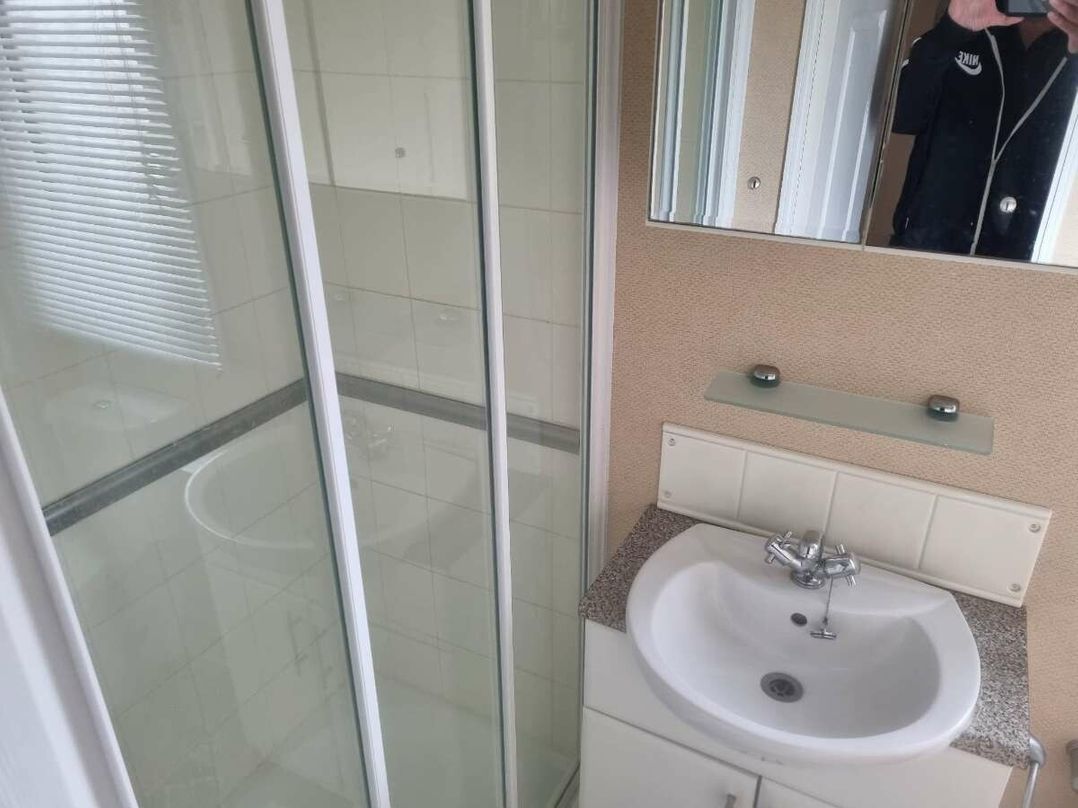 Golden Palm Resort - Holiday Accommodation 21364