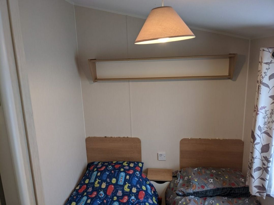 Rockley Park - Holiday Accommodation 21366