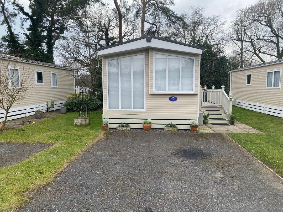 Oakdene Forest Park - Holiday Accommodation 21391