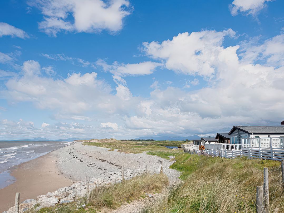 Barmouth Bay Holiday Village - Holiday Accommodation 21428