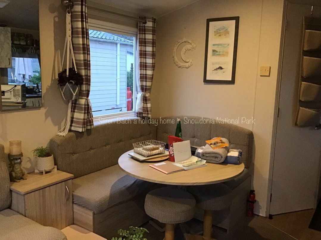 Aberdunant Hall Holiday Park - Holiday Accommodation 21450