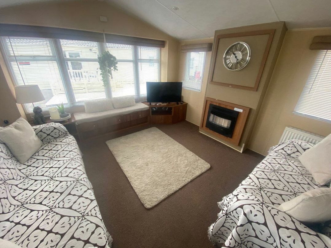 Golden Gate Holiday Centre - Holiday Accommodation 21451