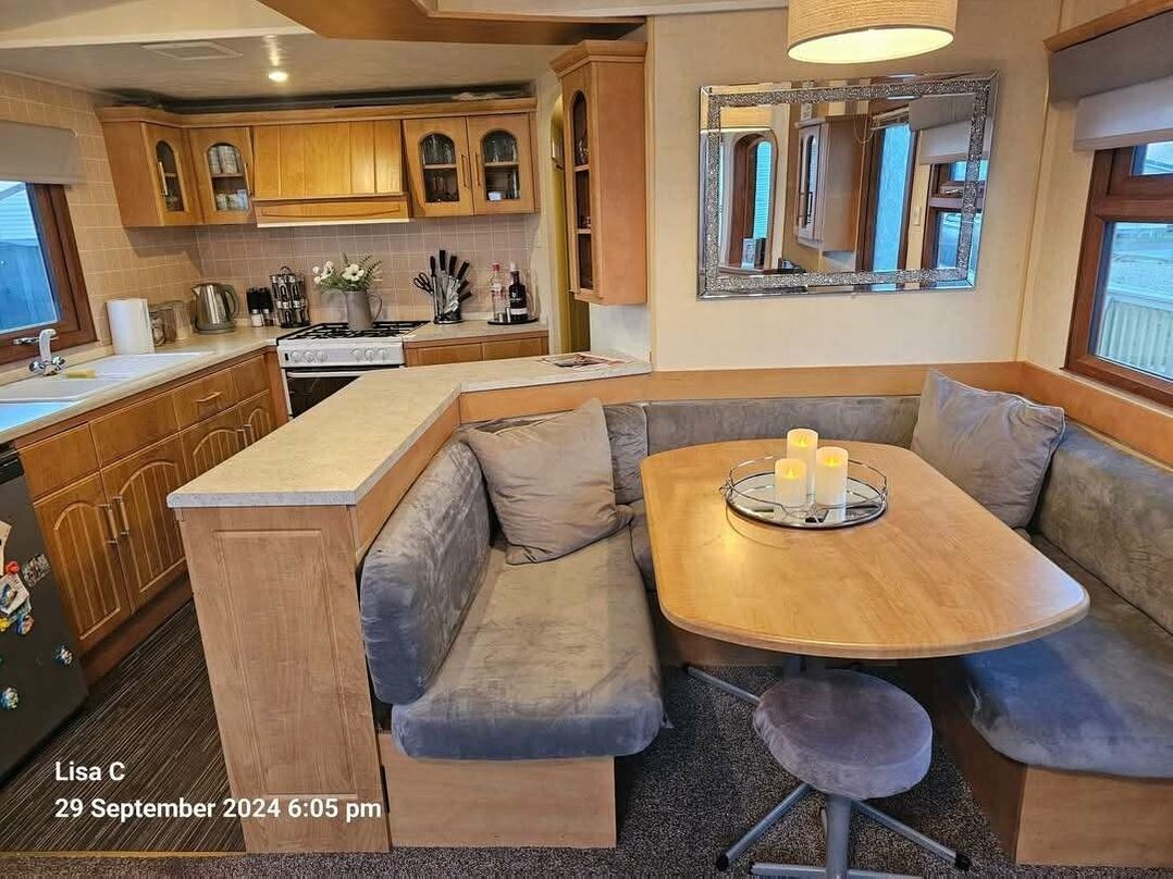 Golden Palm Resort - Holiday Accommodation 21461