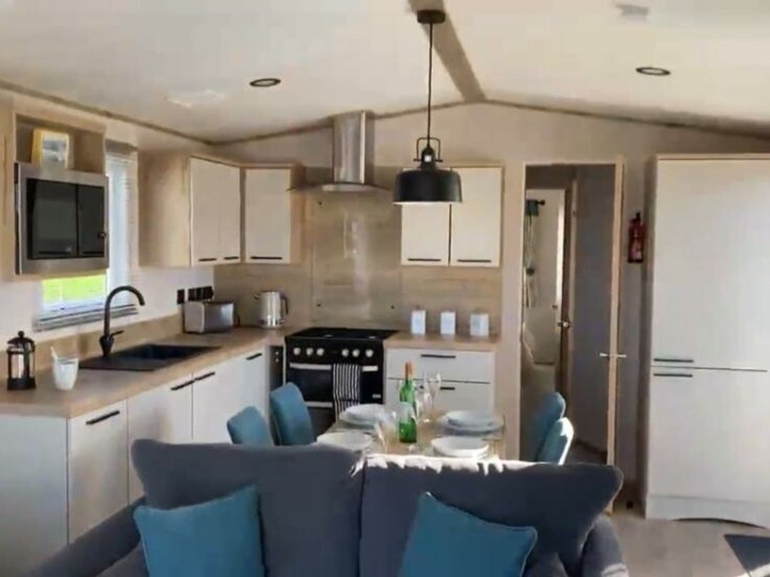 Beverley Bay Holiday Park - Holiday Accommodation 21506