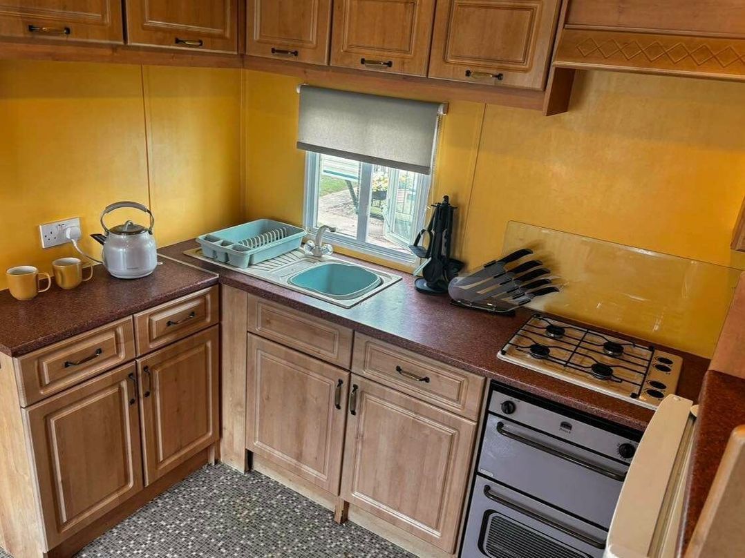 Golden Palm Resort - Holiday Accommodation 21539