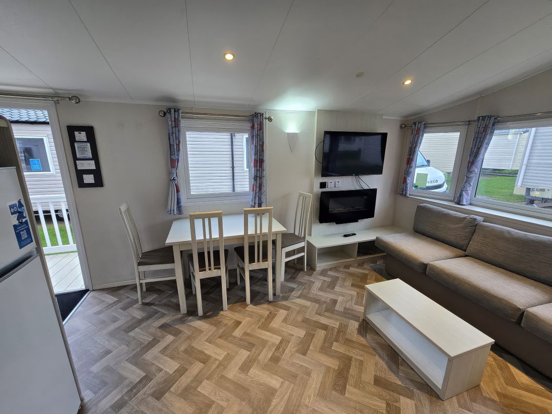 Caister Holiday Park - Holiday Accommodation 21555