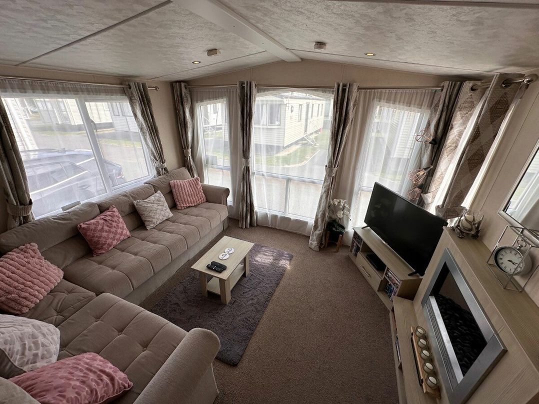 Riverside Caravan Centre - Holiday Accommodation 21556