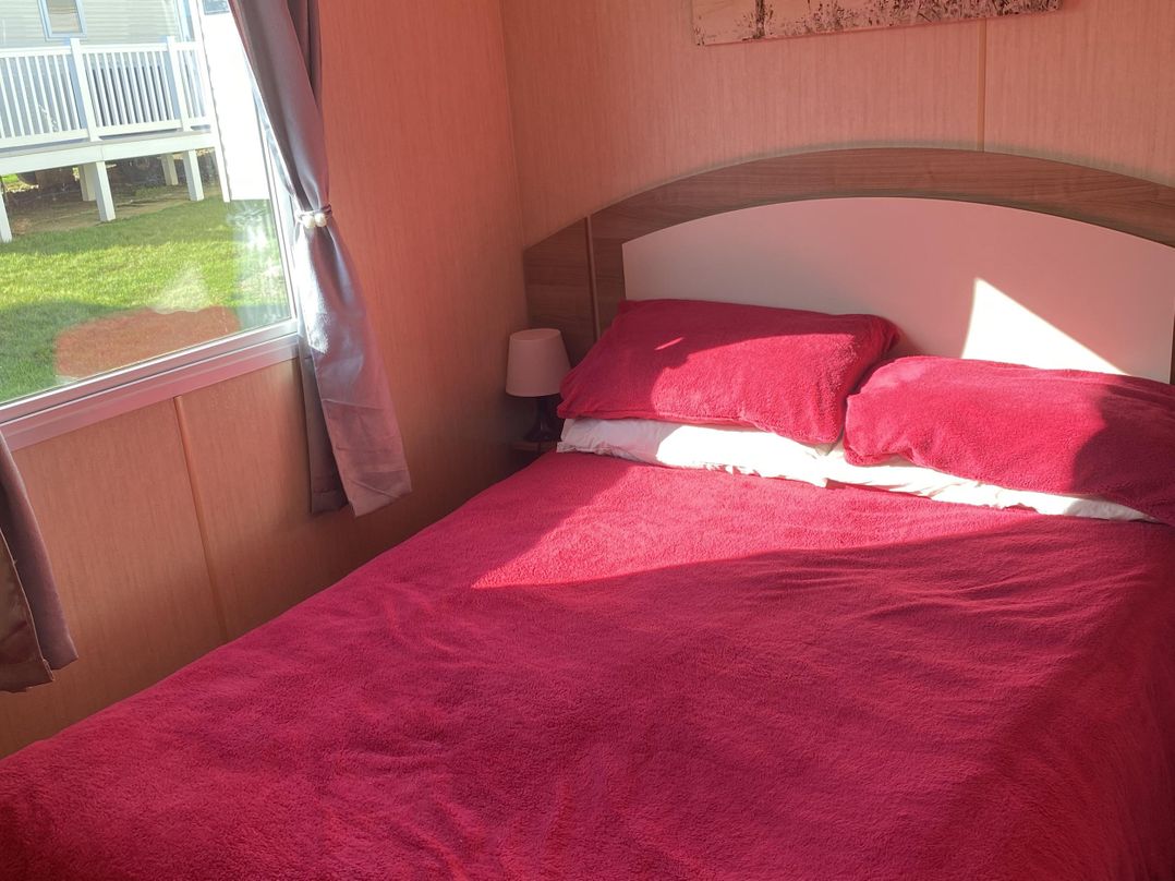 Devon Cliffs Holiday Park - Holiday Accommodation 21624