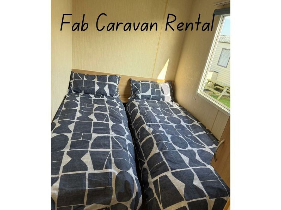 Golden Gate Holiday Centre - Holiday Accommodation 21656