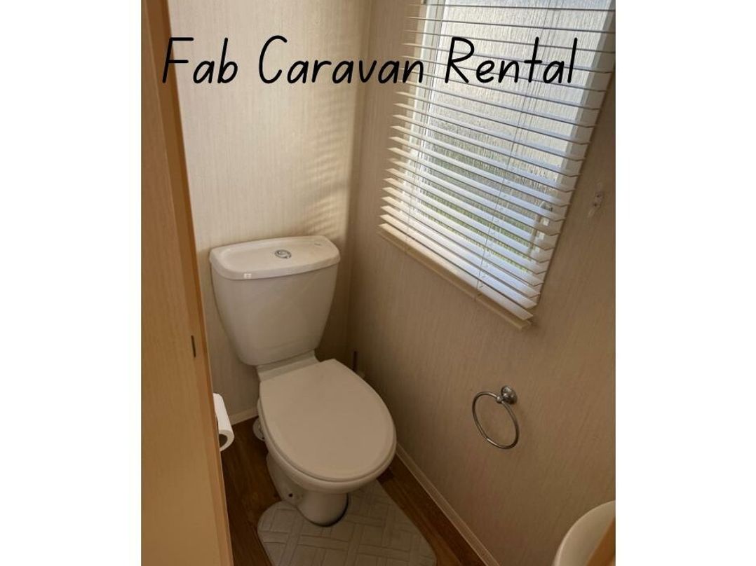 Golden Gate Holiday Centre - Holiday Accommodation 21656