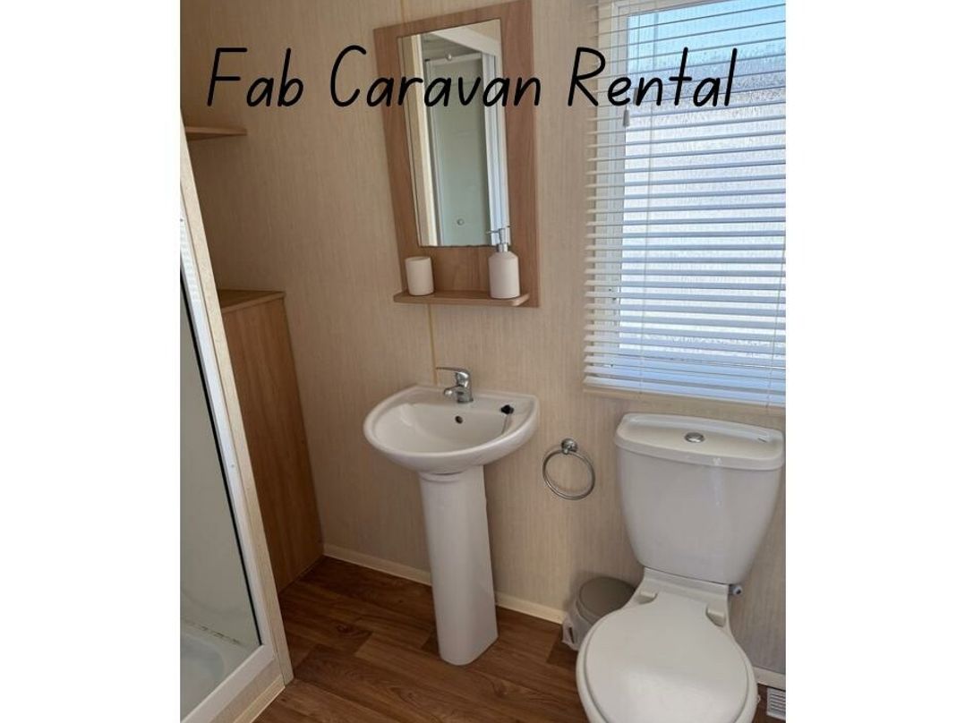 Golden Gate Holiday Centre - Holiday Accommodation 21656