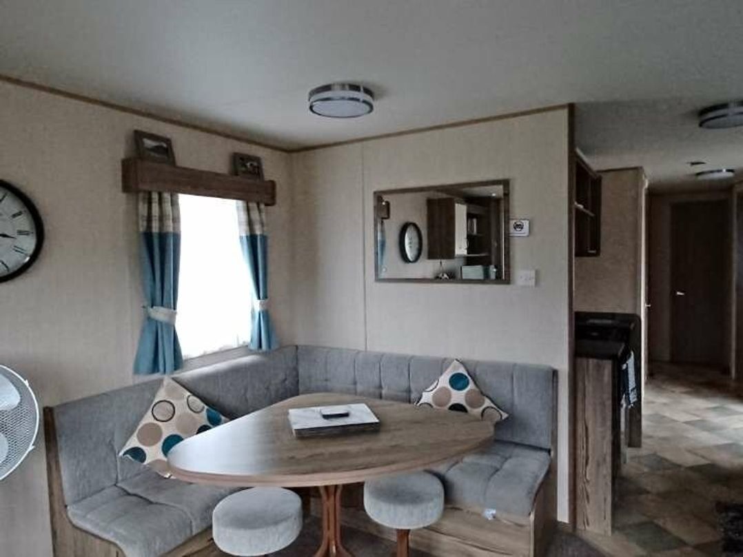 Lyons Sunnysands Holiday Park - Holiday Accommodation 21671