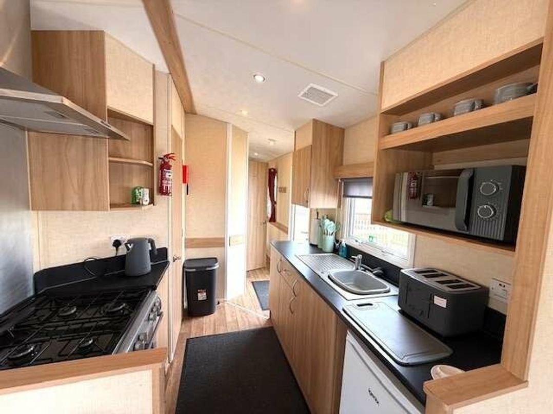 Golden Gate Holiday Centre - Holiday Accommodation 21691