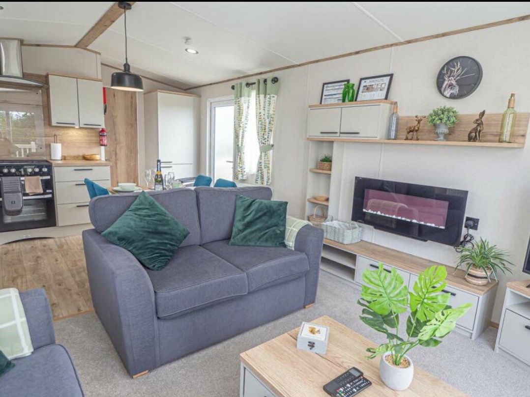 Ashbourne Heights Holiday Park - Holiday Accommodation 21704