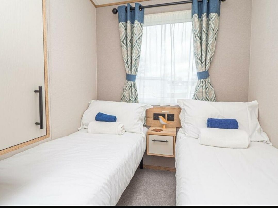 Ashbourne Heights Holiday Park - Holiday Accommodation 21704