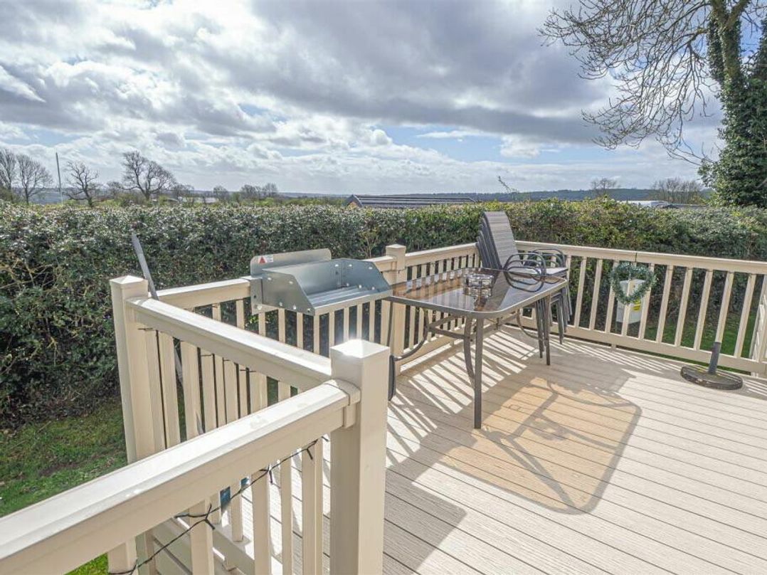 Ashbourne Heights Holiday Park - Holiday Accommodation 21704