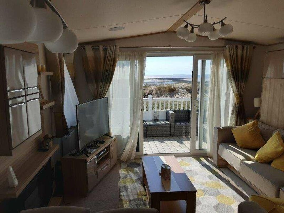 Carmarthen Bay Holiday Park - Holiday Accommodation 21708