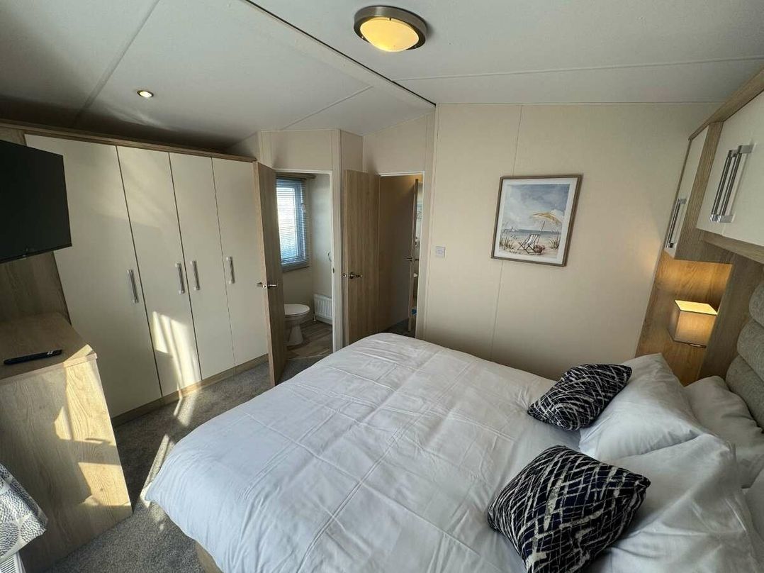 Golden Palm Resort - Holiday Accommodation 21710