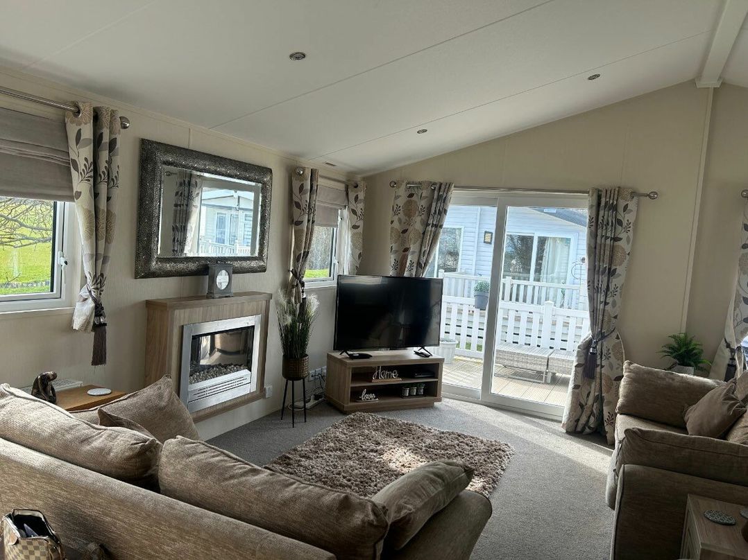 Cresswell Towers - Holiday Accommodation 21720