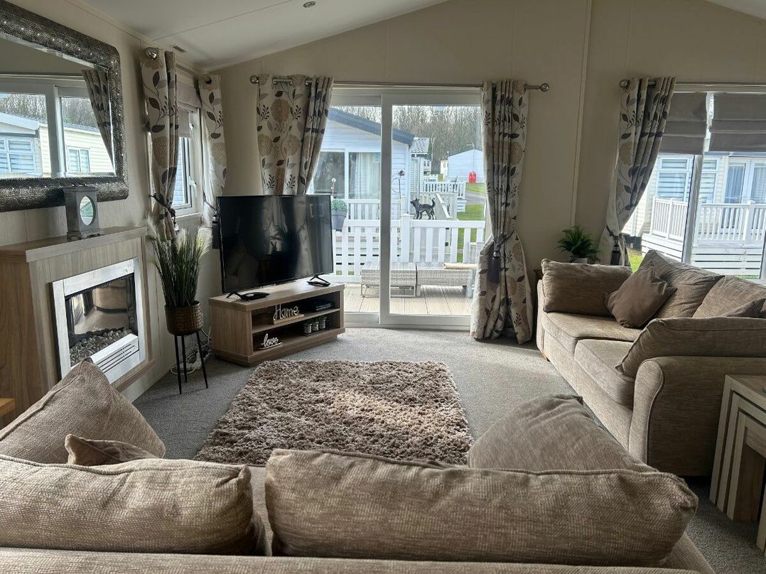 Cresswell Towers - Holiday Accommodation 21720