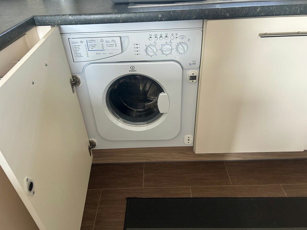 Cresswell Towers - Holiday Accommodation 21720