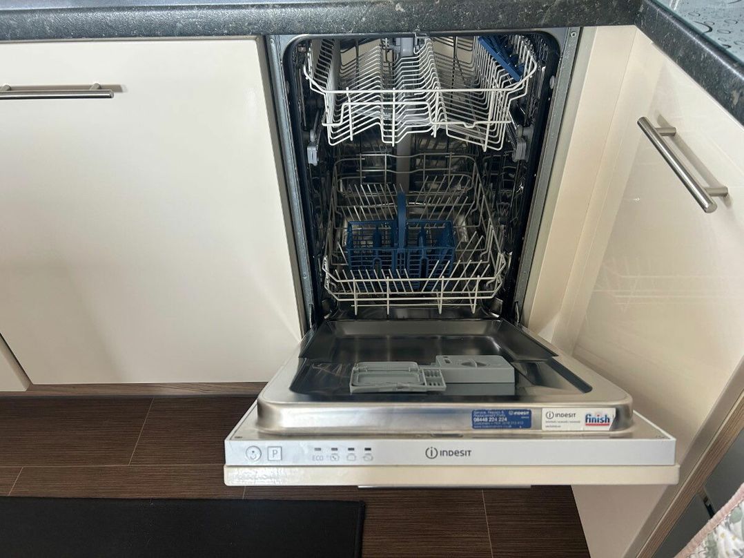 Cresswell Towers - Holiday Accommodation 21720