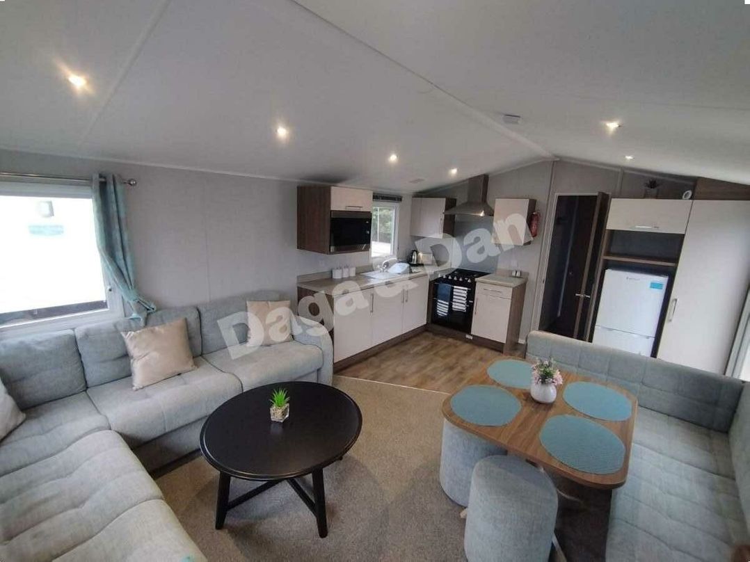 Marton Mere Holiday Village - Holiday Accommodation 21739