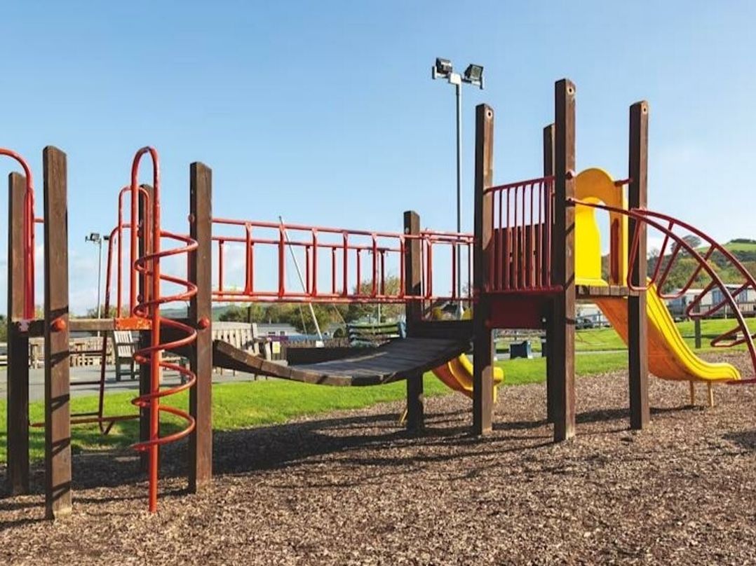 Quay West Holiday Park - Holiday Accommodation 21740