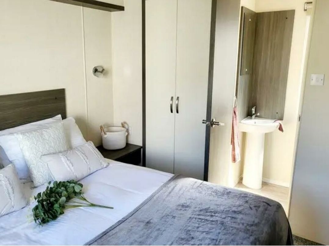 Waterside, Paignton - Holiday Accommodation 21747