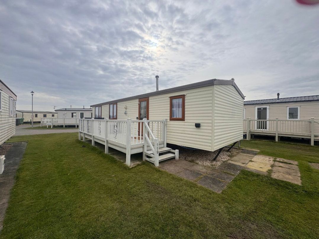 Coastfield Holiday Village - Holiday Accommodation 21751