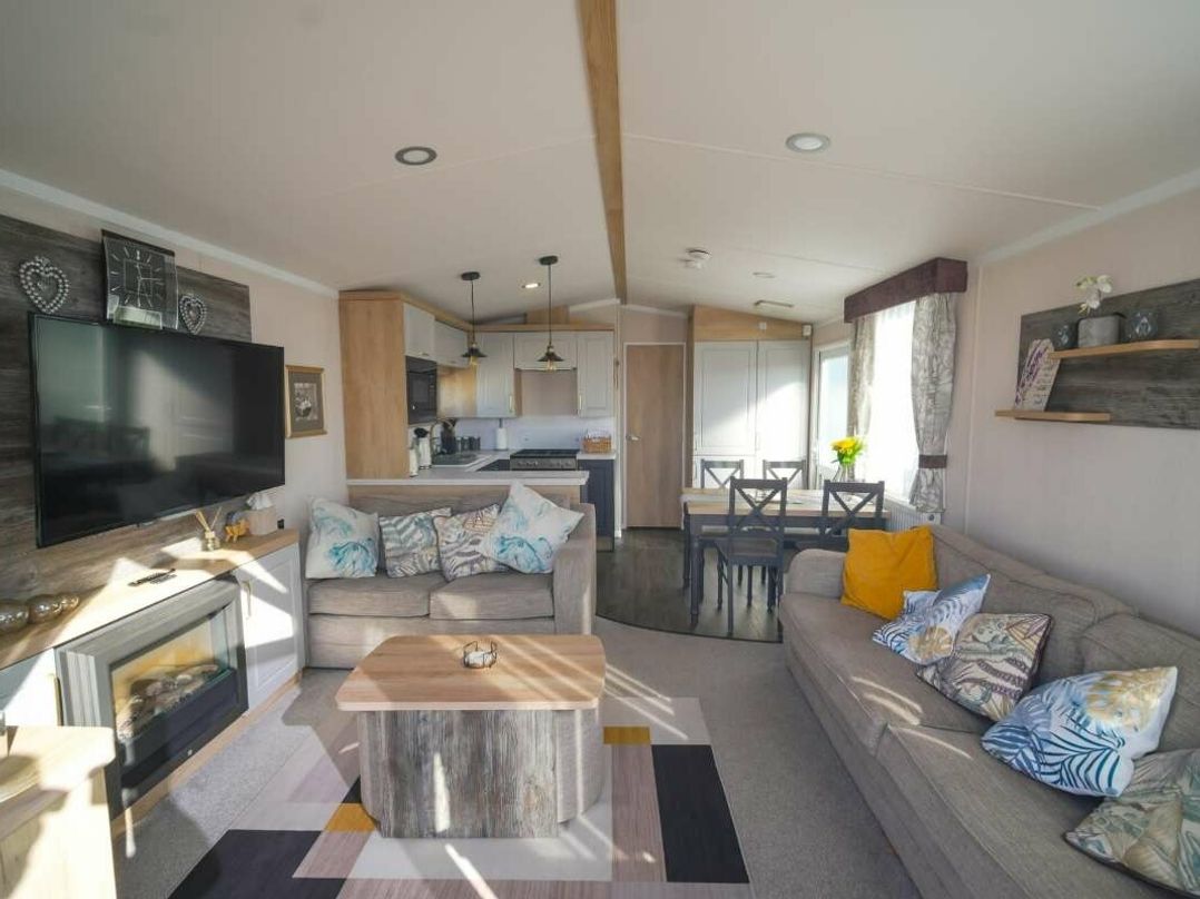 Trecco Bay - Holiday Accommodation 21779