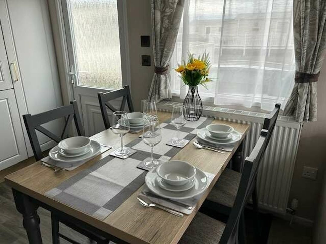 Trecco Bay - Holiday Accommodation 21779